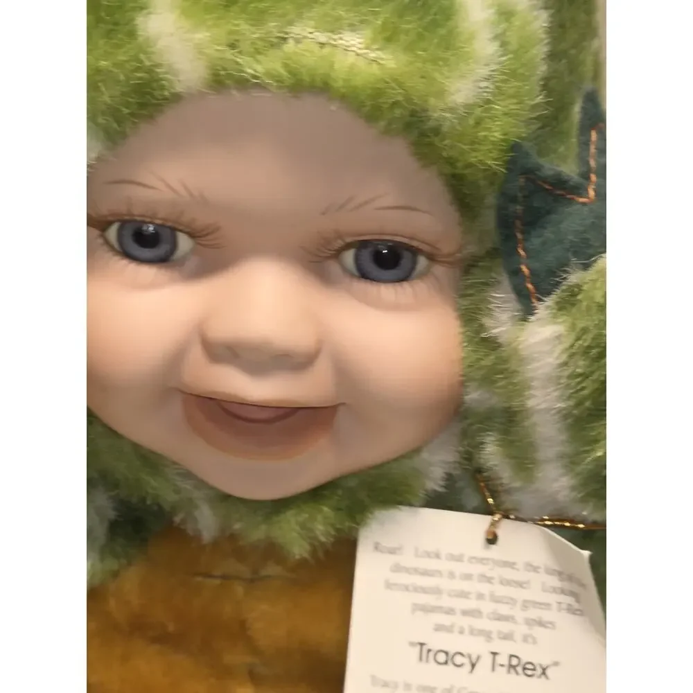 Geppeddo Cuddle Kids Tracy T-Rex Dinosaur Stuffed Plush Doll Porcelain Face NIB
